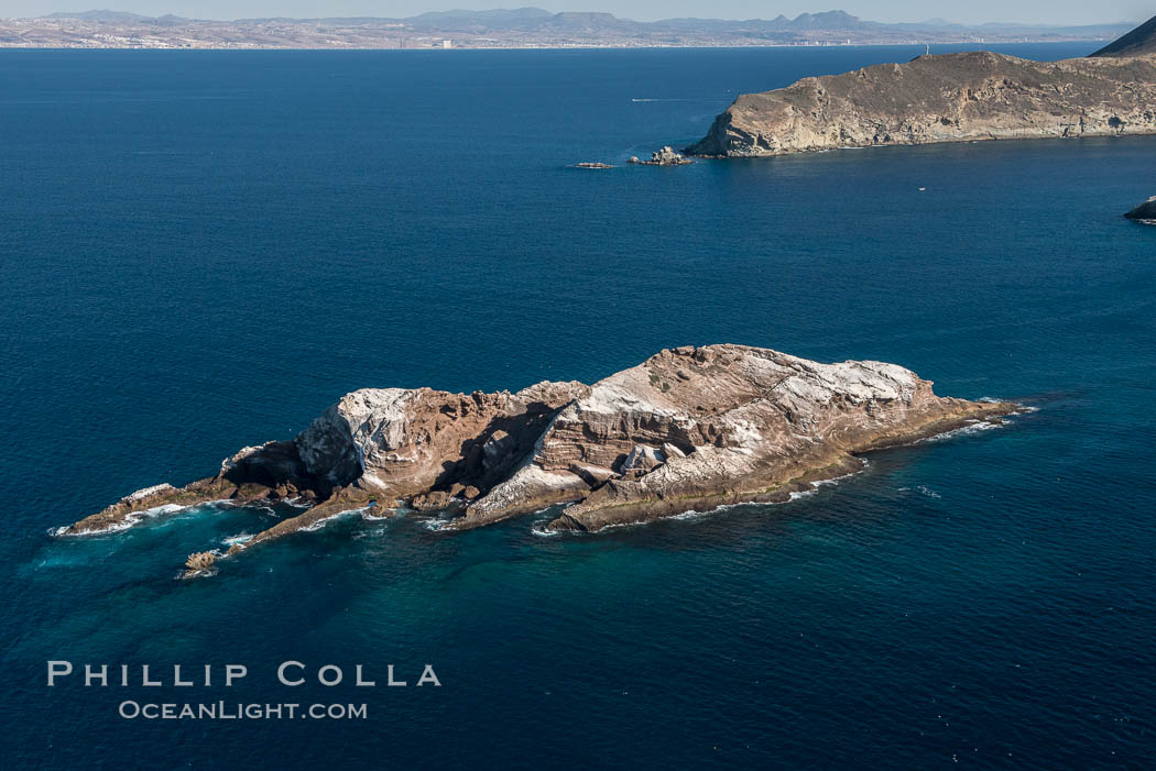 Middle Grounds in Mexico's Coronado Islands, aerial photograph. Coronado Islands (Islas Coronado), Baja California, natural history stock photograph, photo id 29056