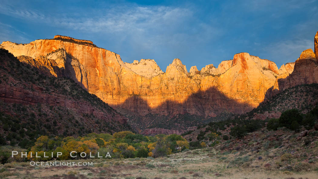 Court of the Patriarchs, sunrise. Zion National Park, Utah, USA, natural history stock photograph, photo id 26114