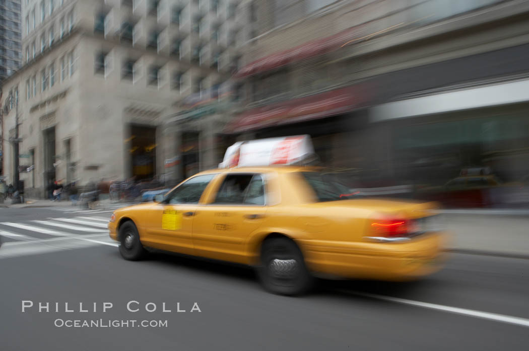 Crazy taxi ride through the streets of New York City. Manhattan, USA, natural history stock photograph, photo id 11188