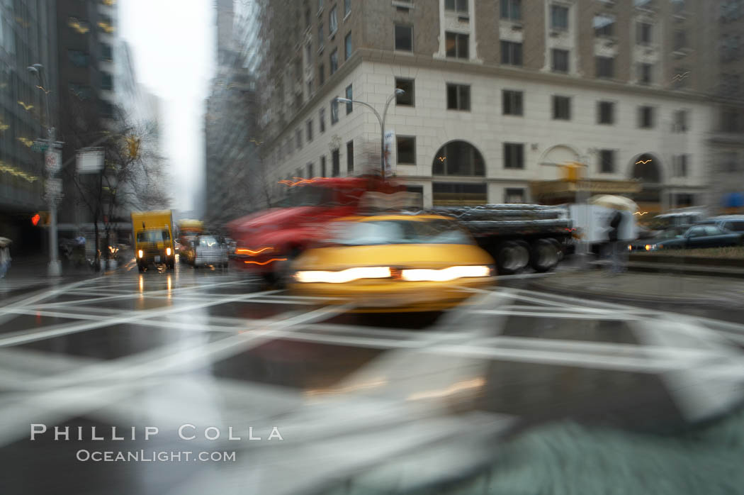 Crazy taxi ride through the streets of New York City. Manhattan, USA, natural history stock photograph, photo id 11196