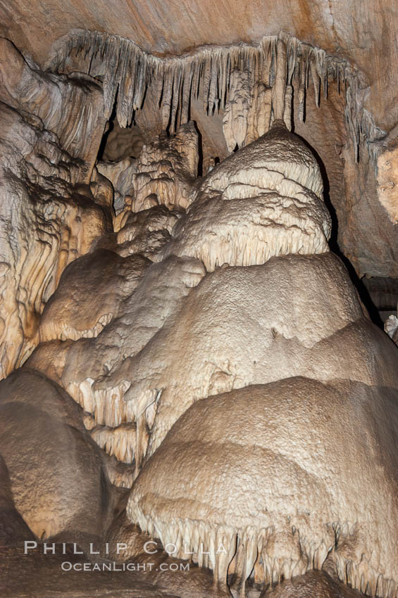 Many stalactites hang from the ceiling -- and a huge stalagmite has grown up from the floor -- of the Dome Room. The formation was named for its resemblence to the Capital Dome in Washington D.C. Crystal Cave, Sequoia Kings Canyon National Park, California, USA, natural history stock photograph, photo id 09918