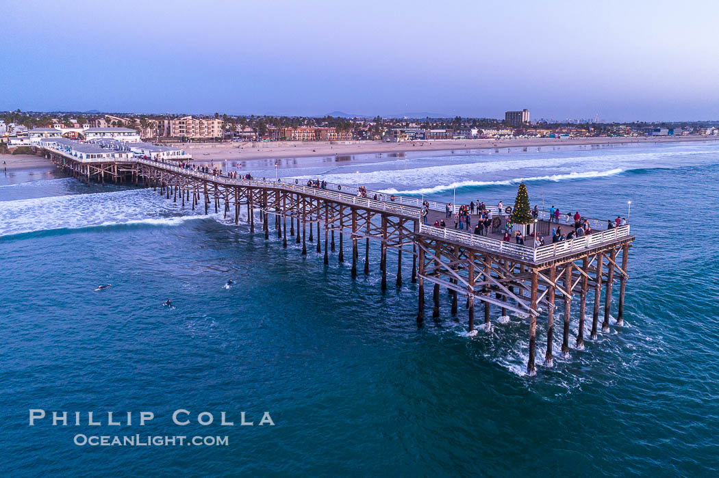 Crystal Pier with holiday decorations at sunset, Pacific Beach, California. USA, natural history stock photograph, photo id 38190