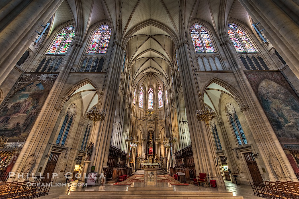 Eglise, interior., natural history stock photograph, photo id 28119