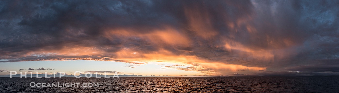 Fijian Sunset, South Pacific Sunset., natural history stock photograph, photo id 31859