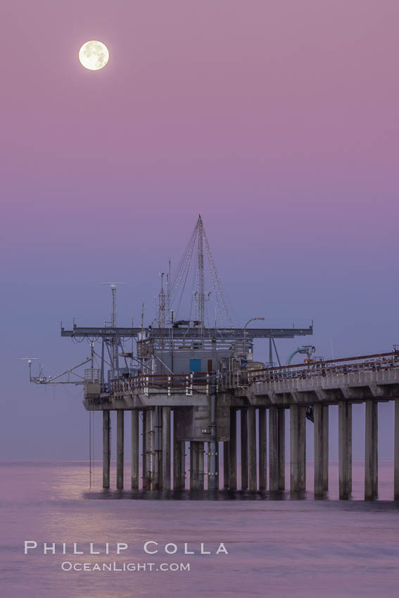 Full Moon Setting Over SIO Pier in the moments just before sunrise, Scripps Institution of Oceanography. La Jolla, California, USA, natural history stock photograph, photo id 37506