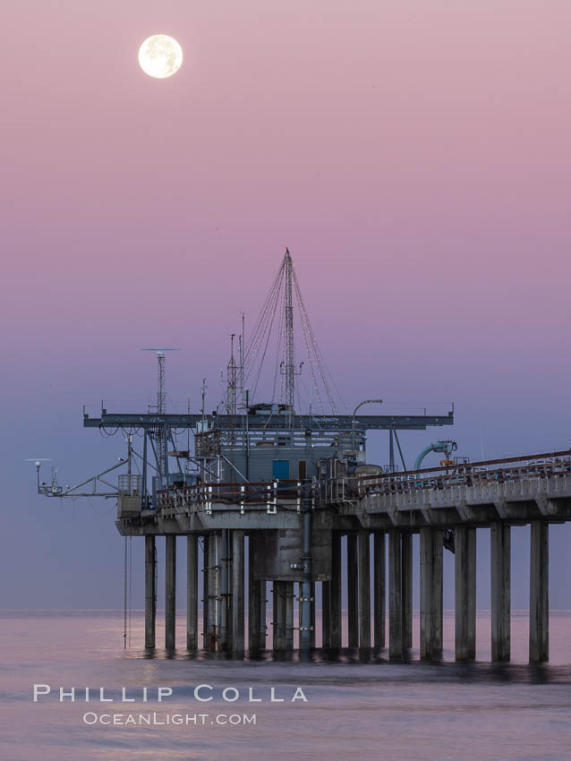 Full Moon Setting Over SIO Pier in the moments just before sunrise, Scripps Institution of Oceanography. La Jolla, California, USA, natural history stock photograph, photo id 37507