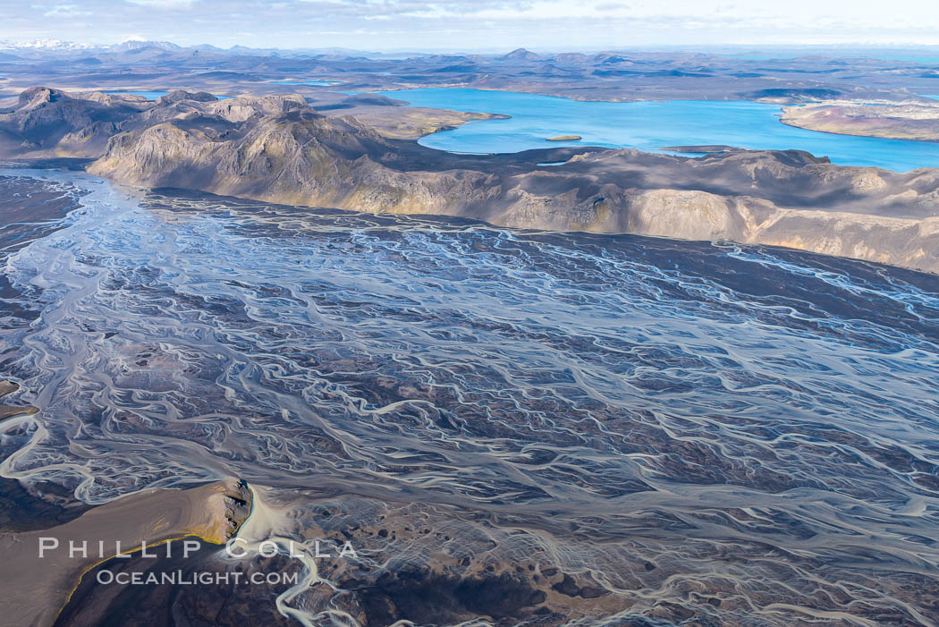 Glacial river, highlands of Southern Iceland., natural history stock photograph, photo id 35784