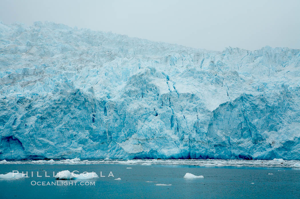 Glacier. Kenai Fjords National Park, Alaska, USA, natural history stock photograph, photo id 16984