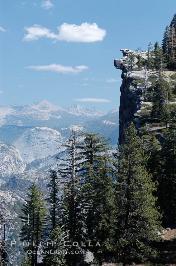 Glacier Point cliffs viewed from Four Mile Trail. Yosemite National Park, California, USA, natural history stock photograph, photo id 07663