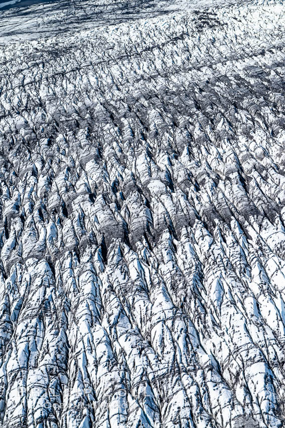 Glacier, Skaftafell / Vatnajokull National Park, Southern Iceland., natural history stock photograph, photo id 35735