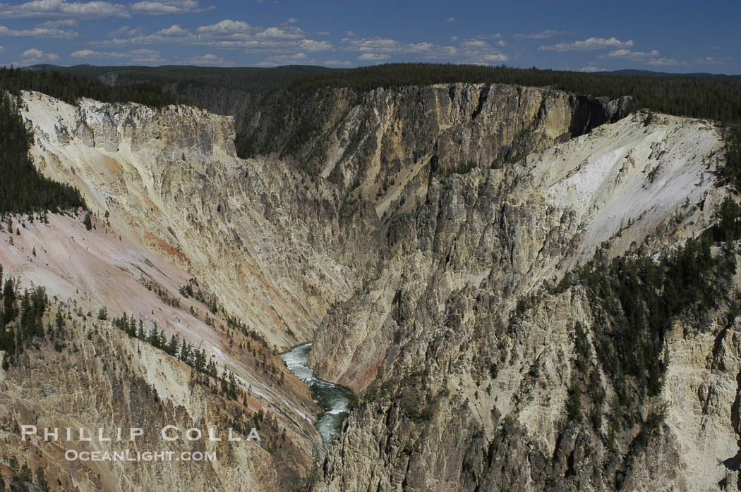 The Yellowstone River flows through the Grand Canyon of the Yellowstone, late afternoon looking east from Inspiration Point., natural history stock photograph, photo id 07368