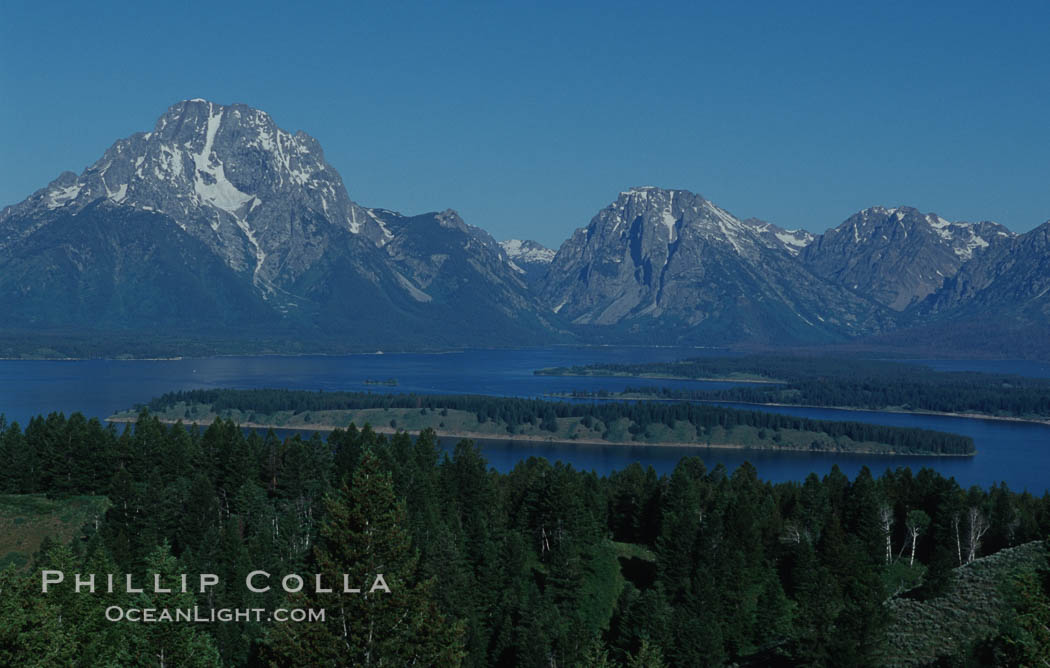 The Teton Range rises above Jackson Lake, viewed from Signal Hill. Grand Teton National Park, Wyoming, USA, natural history stock photograph, photo id 07438