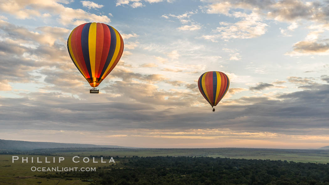 Hot Air Ballooning over Maasai Mara plains, Kenya. Maasai Mara National Reserve, natural history stock photograph, photo id 29805