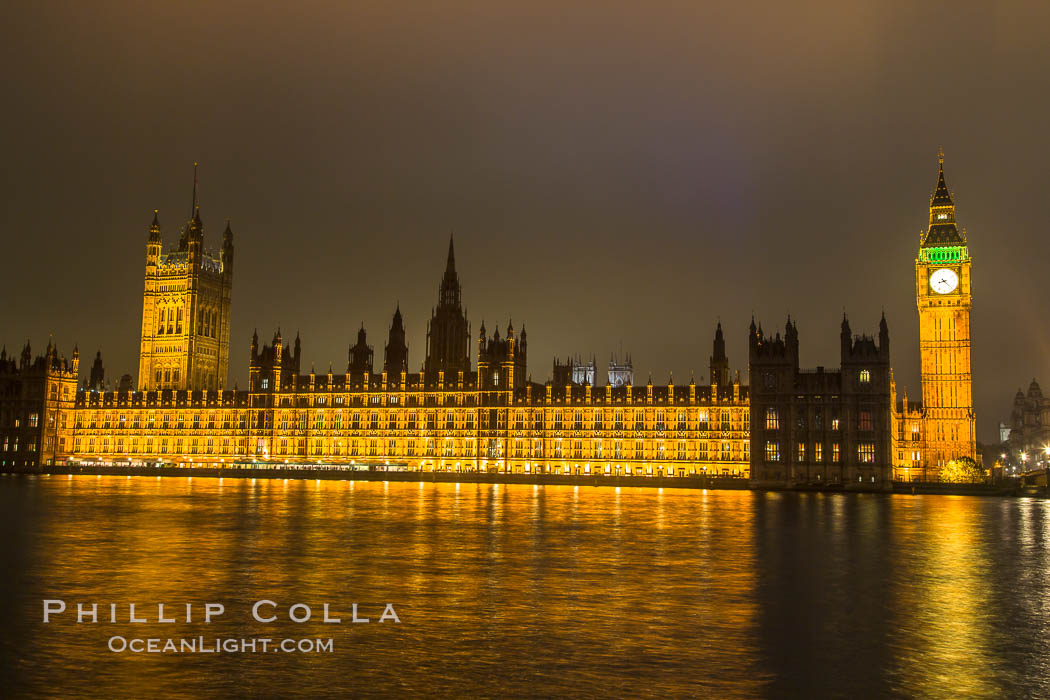 House of Parliment at Night. Houses of Parliment, London, United Kingdom, natural history stock photograph, photo id 28283