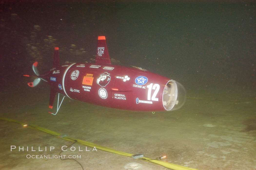 A human-powered submarine, designed, built and operated by Texas A and M University engineering students. Offshore Model Basin, Escondido, California, USA, natural history stock photograph, photo id 09770