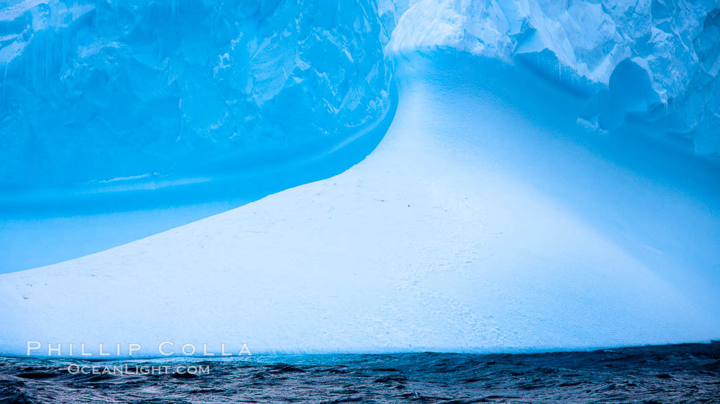 Iceberg, South Orkney Islands. Coronation Island, Southern Ocean, natural history stock photograph, photo id 26352