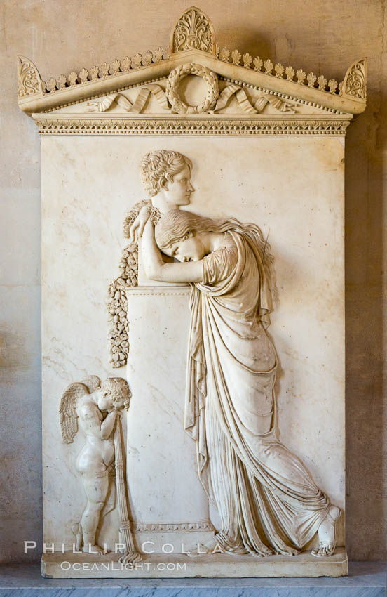 Inside the Louvre Museum, Paris. Musee du Louvre, France, natural history stock photograph, photo id 28218