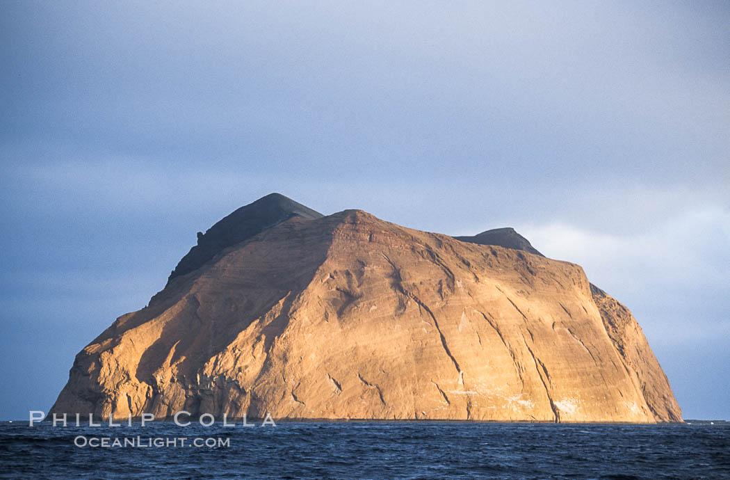 Isla Adentro in dramatic early morning light. Guadalupe Island (Isla Guadalupe), Baja California, Mexico, natural history stock photograph, photo id 09759