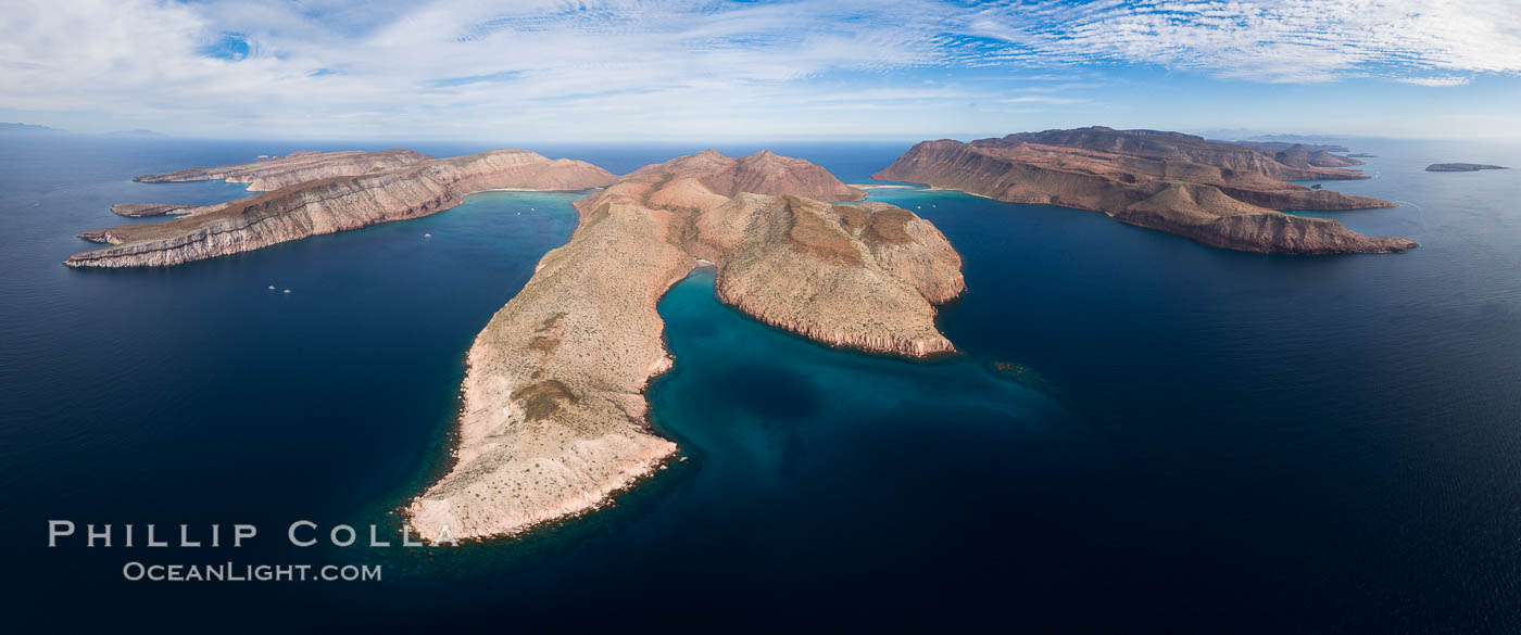 Isla Partida aerial panorama, Ensenada el Cardonal (left), Ensenada de la Partida (right), El Cardoncito (bottom). Baja California, Mexico, natural history stock photograph, photo id 32462