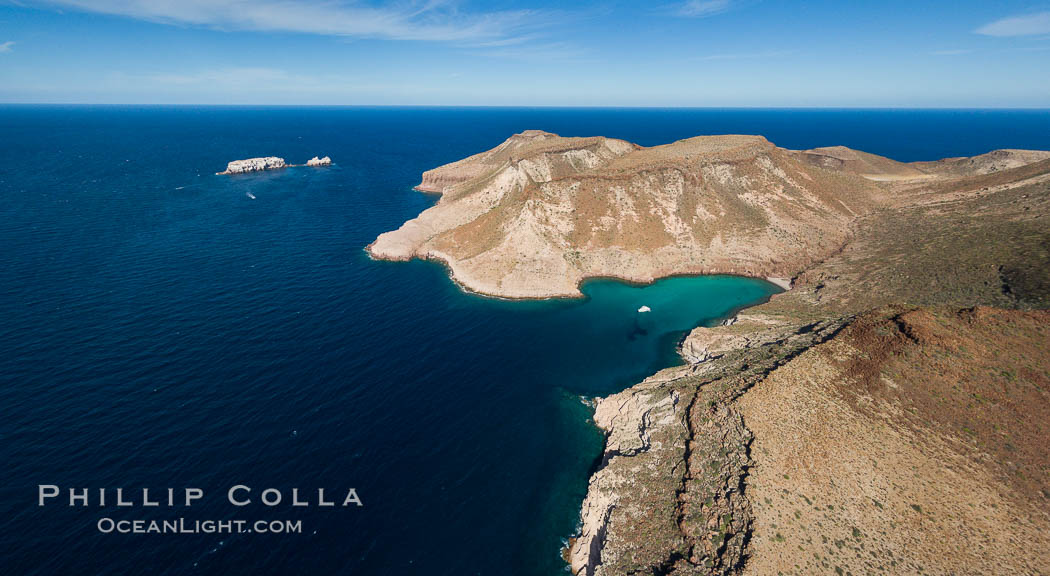 Isla Partida and Los Islotes, aerial photo, Sea of Cortez. Baja California, Mexico, natural history stock photograph, photo id 32449