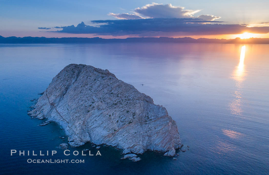 Isla San Diego, Aerial View, Sea of Cortez. Baja California, Mexico, natural history stock photograph, photo id 33514