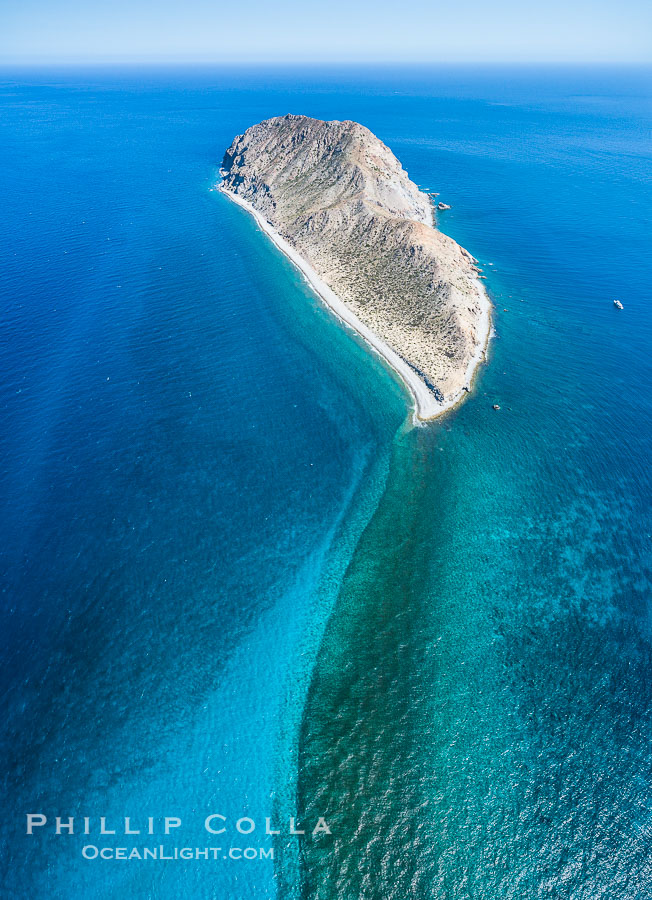 Isla San Diego and Coral Reef, reef extends from Isla San Diego to Isla San Jose,  aerial photo, Sea of Cortez, Baja California., natural history stock photograph, photo id 37324