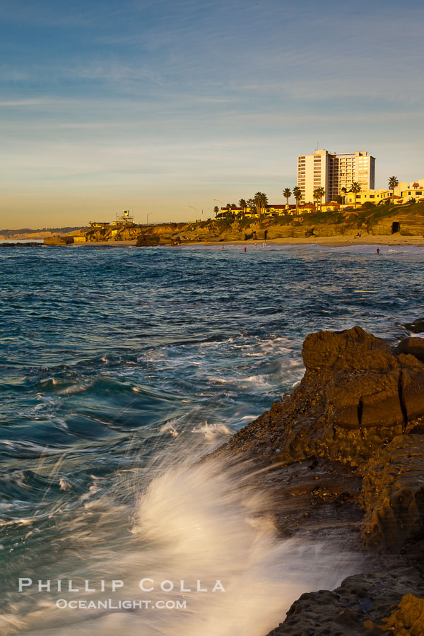 La Jolla Coast Boulevard at sunset, ocean and sea bluffs., natural history stock photograph, photo id 26422