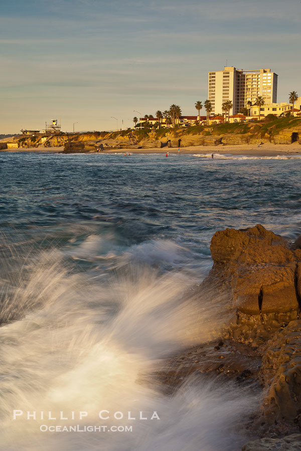 La Jolla Coast Boulevard at sunset, ocean and sea bluffs., natural history stock photograph, photo id 26423