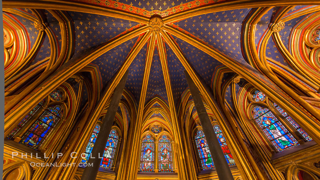 La Sainte-Chapelle, The Holy Chapel, is one of the only surviving buildings of the Capetian royal palace on the Ile de la Cite in the heart of Paris, France. It was commissioned by King Louis IX of France to house his collection of Passion Relics, including the Crown of Thorns - one of the most important relics in medieval Christendom., natural history stock photograph, photo id 28034