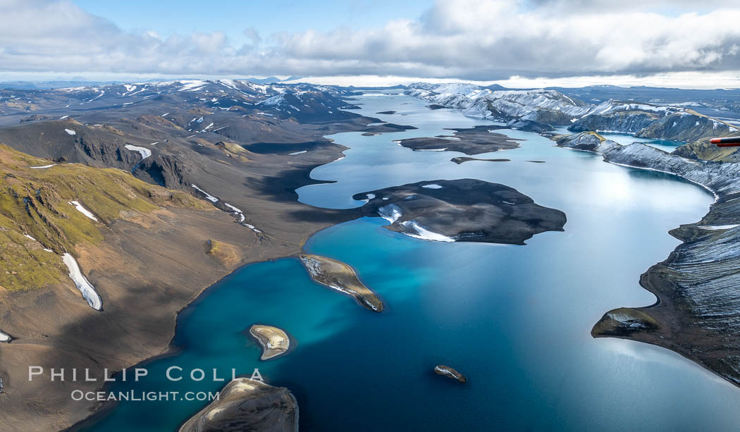 Lake Langisjor in the interior highlands of Iceland, Aerial View