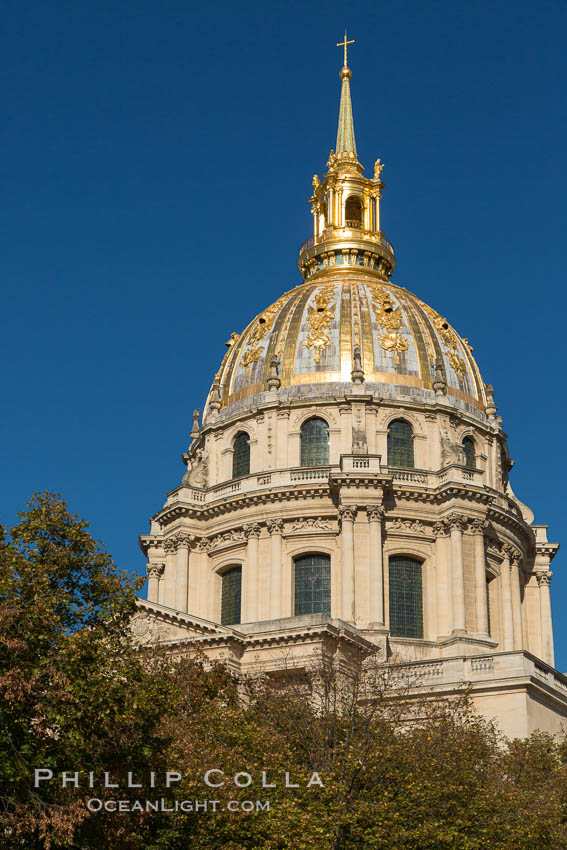 Les Invalides, officially known as L'Hotel national des Invalides (The National Residence of the Invalids), is a complex of buildings in the 7th arrondissement of Paris, France, containing museums and monuments, all relating to the military history of France, as well as a hospital and a retirement home for war veterans, the building's original purpose. Hotel National des Invalides, natural history stock photograph, photo id 28176