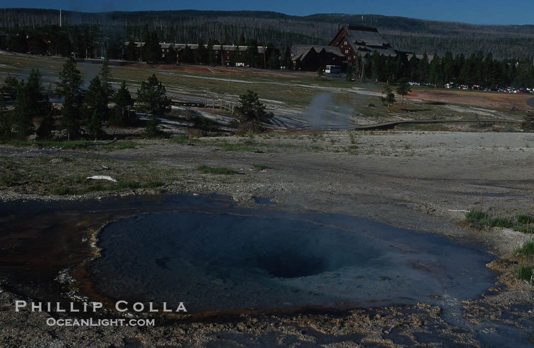Little Squirt Geyser., natural history stock photograph, photo id 07251