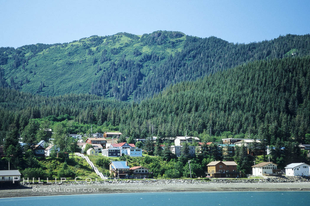 Little town on the edge of Frederick Sound. Alaska, USA, natural history stock photograph, photo id 04576