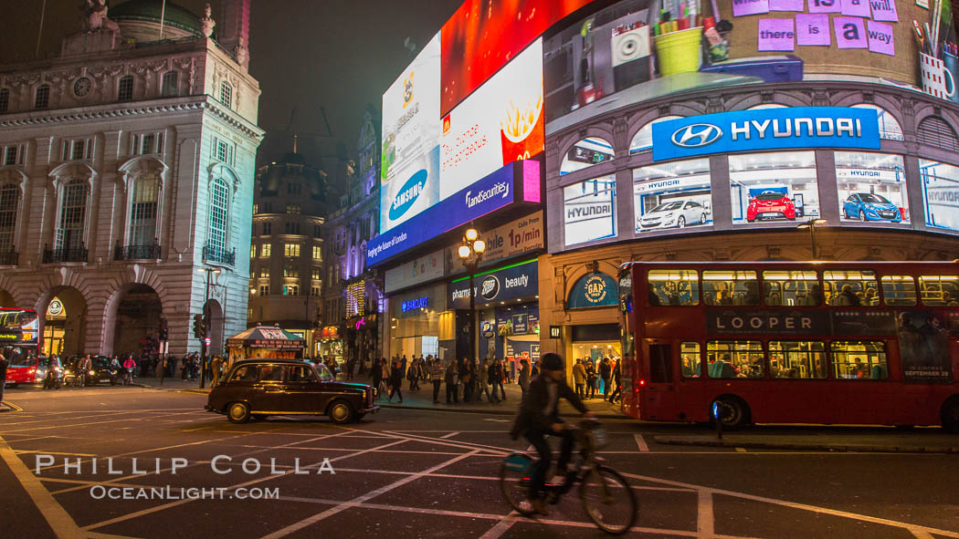 London at Night. United Kingdom, natural history stock photograph, photo id 28276