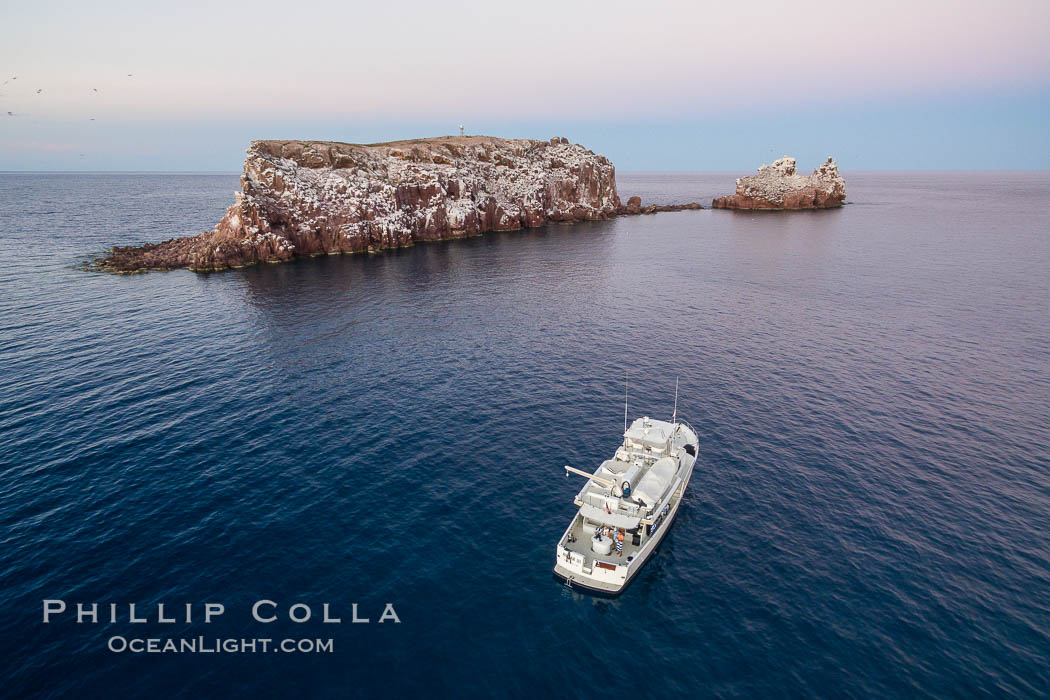 Los Islotes, part of Archipelago Espiritu Santo, Sea of Cortez, Aerial Photo. Baja California, Mexico, natural history stock photograph, photo id 32400