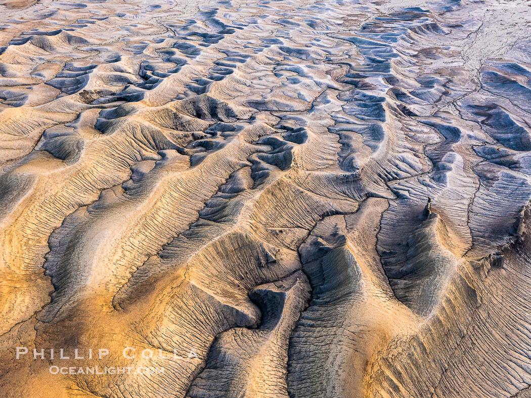 Lower Blue Hills Badlands, sunrise, Utah., natural history stock photograph, photo id 38202