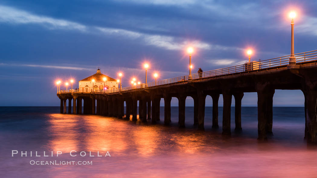 Manhattan Beach Pier at sunset. California, USA, natural history stock photograph, photo id 29144