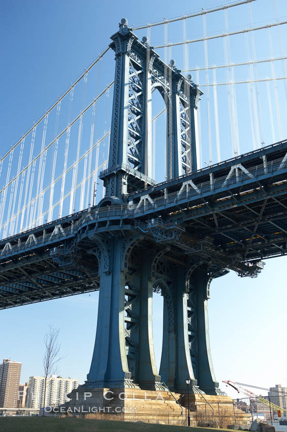 Manhattan Bridge viewed from Brooklyn. New York City, USA, natural history stock photograph, photo id 11054