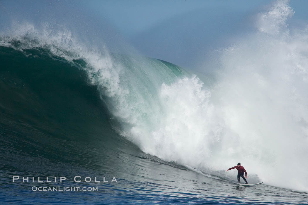 Matt Ambrose (fourth place) advanced to the semis with his score on this heat three wave, Mavericks surf contest, February 7, 2006. Half Moon Bay, California, USA, natural history stock photograph, photo id 15320