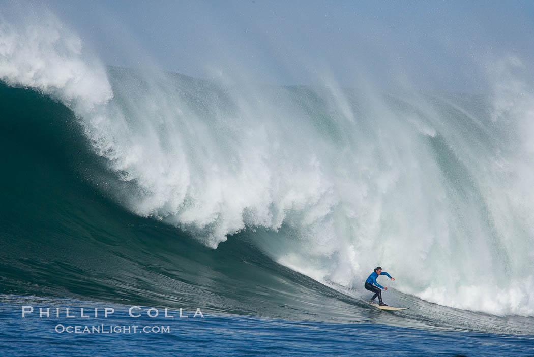 Brazilian Danilo Couto in heat three, Couto would advance to the semis, Mavericks surf contest, February 7, 2006. Half Moon Bay, California, USA, natural history stock photograph, photo id 15315