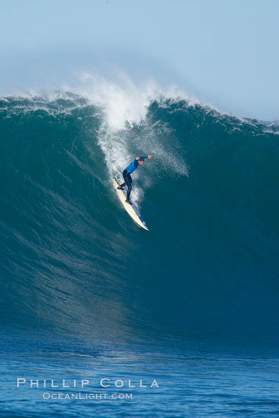 Brazilian Danilo Couto in heat three, Couto would advance to the semis, Mavericks surf contest, February 7, 2006. Half Moon Bay, California, USA, natural history stock photograph, photo id 15333