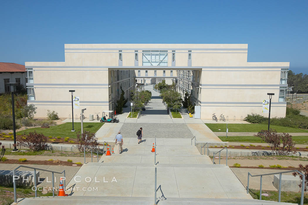 Mesa Verde building, University of California San Diego, UCSD., natural history stock photograph, photo id 21232