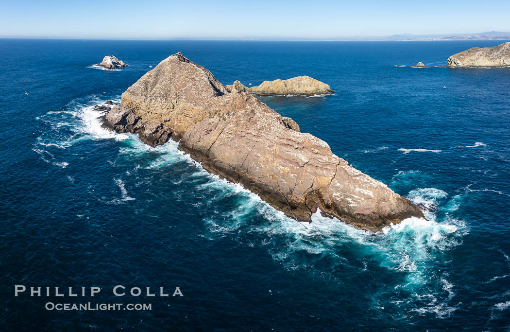 Middle Coronado Island, aerial photo, Middle Rocks (Middle Grounds) and South Coronado Island in the distance, Coronado Islands (Islas Coronado) Middle Coronado Island, aerial photo, Middle Rocks (Middle Grounds) and South Coronado Island in the distance, Coronado Islands (Islas Coronado)
