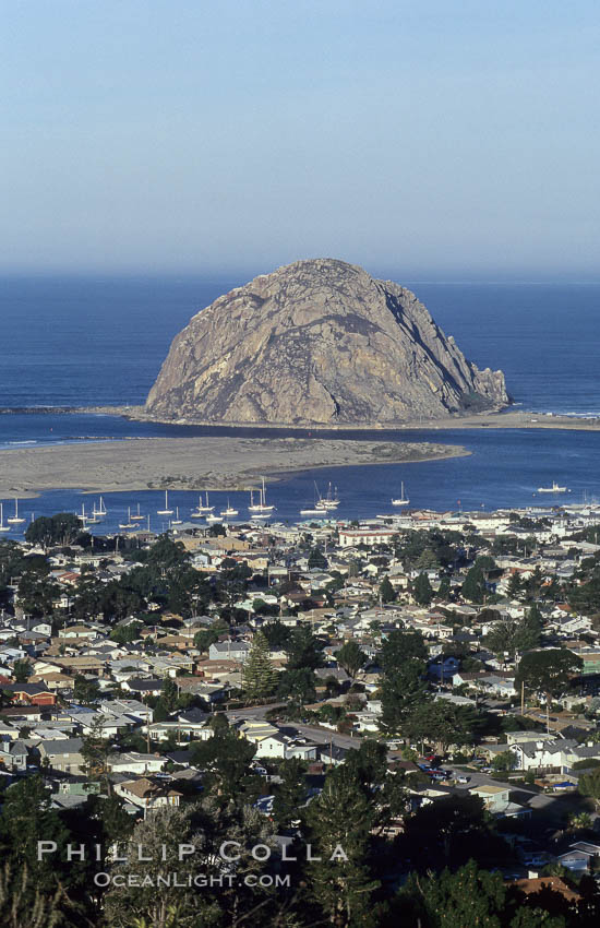 Morro Rock and Morro Bay. California, USA, natural history stock photograph, photo id 06444