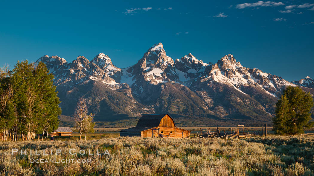 John Moulton barn at sunrise with Teton Range, on Mormon Row in Grand Teton National Park, Wyoming. USA, natural history stock photograph, photo id 26925