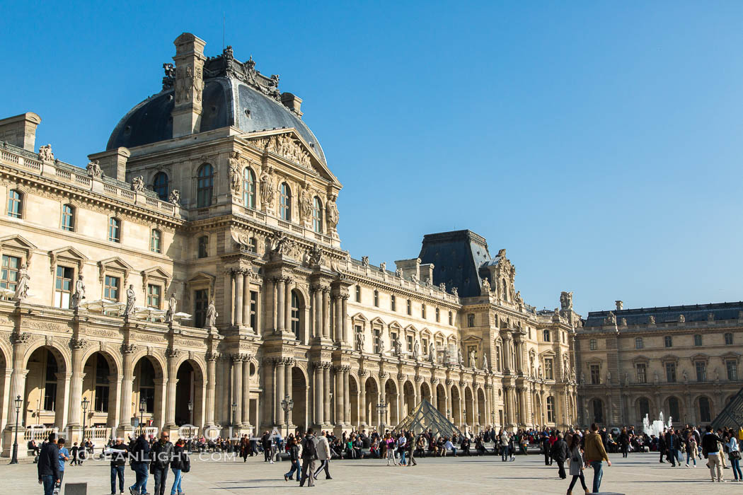 Pavilion Richelieu, Musee du Louvre. Paris, France, natural history stock photograph, photo id 28224