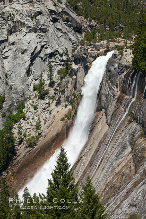 Nevada Falls viewed from the John Muir Trail, Merced River in peak spring flow from heavy snow melt in the high country above Yosemite Valley. Yosemite National Park, California, USA, natural history stock photograph, photo id 26874