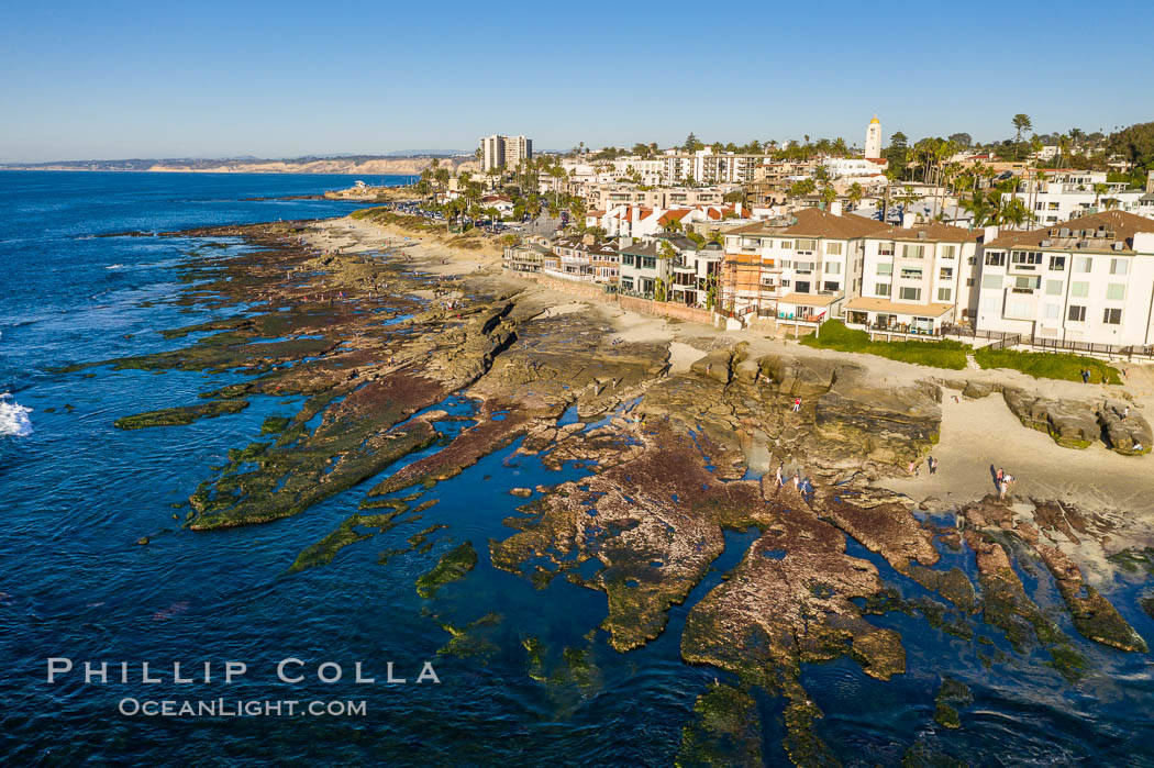 Nicholson Point and Hospitals Beach, aerial photo, extreme low tide, La Jolla, California. USA, natural history stock photograph, photo id 38042