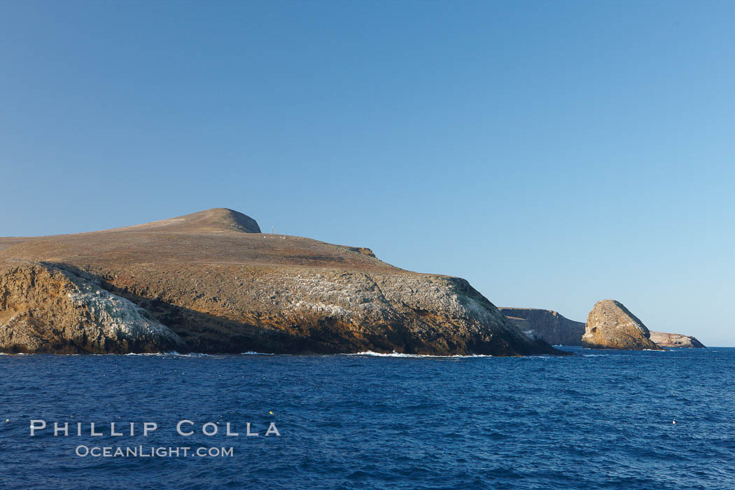 Northwest promontory of Santa Barbara Island, part of the Channel Islands National Marine Sanctuary.  Santa Barbara Island lies 38 miles offshore of the coast of California, near Los Angeles and San Pedro. USA, natural history stock photograph, photo id 23561