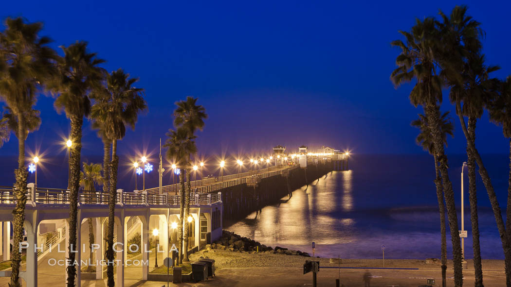 Oceanside Pier at sunrise, dawn, morning. California, USA, natural history stock photograph, photo id 27230